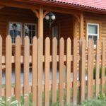 Забор из ламелей на дачу: красиво, практично и по-человечески просто
